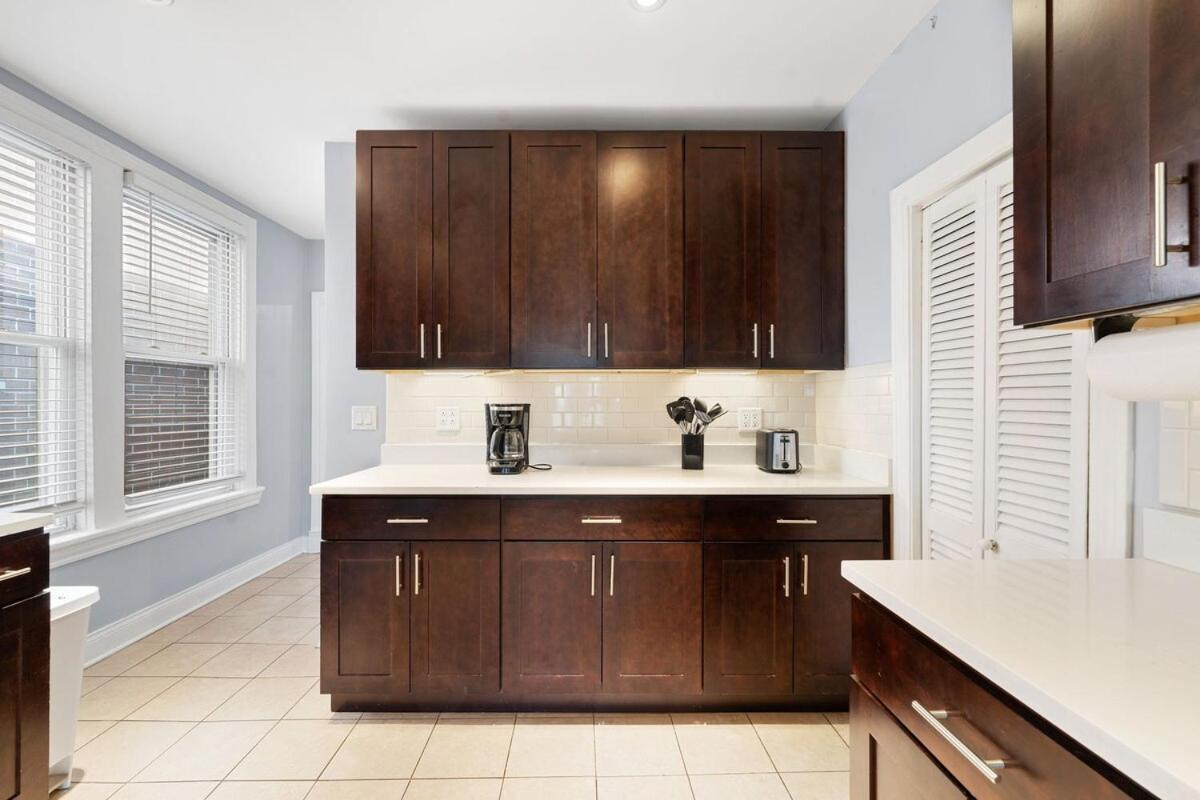 Stylish 2Br Urban Retreat In River West Chicago Zewnętrze zdjęcie